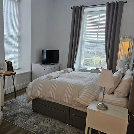 Langhouse Castle Bed And Breakfast Inverkip 외부 사진