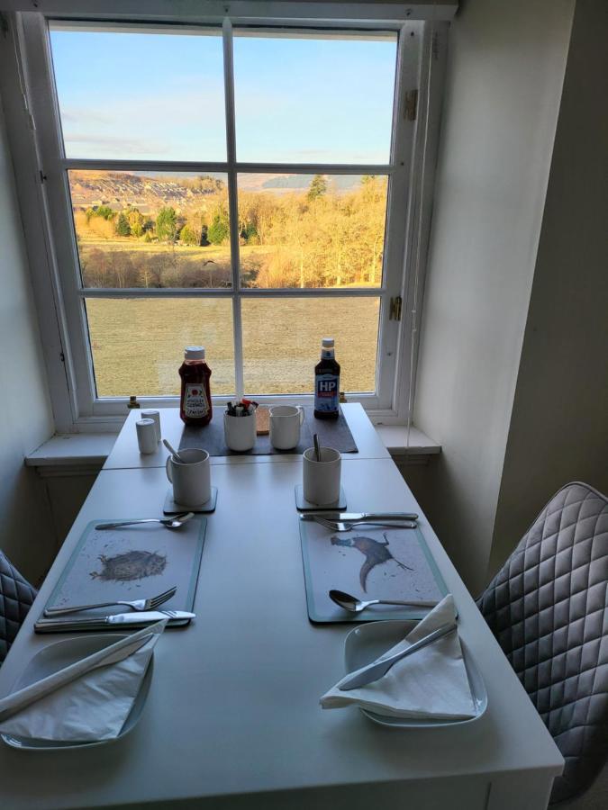 Langhouse Castle Bed And Breakfast Inverkip 외부 사진