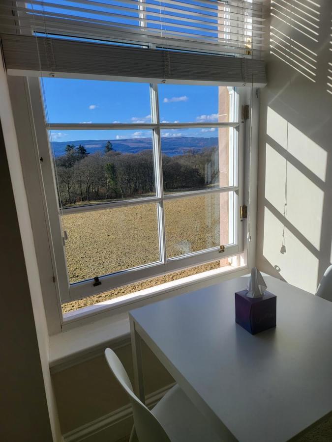 Langhouse Castle Bed And Breakfast Inverkip 외부 사진